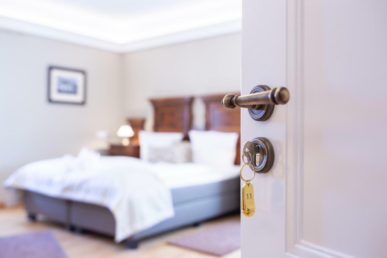 Hotel Villa Altenburg Pößneck 外观 照片