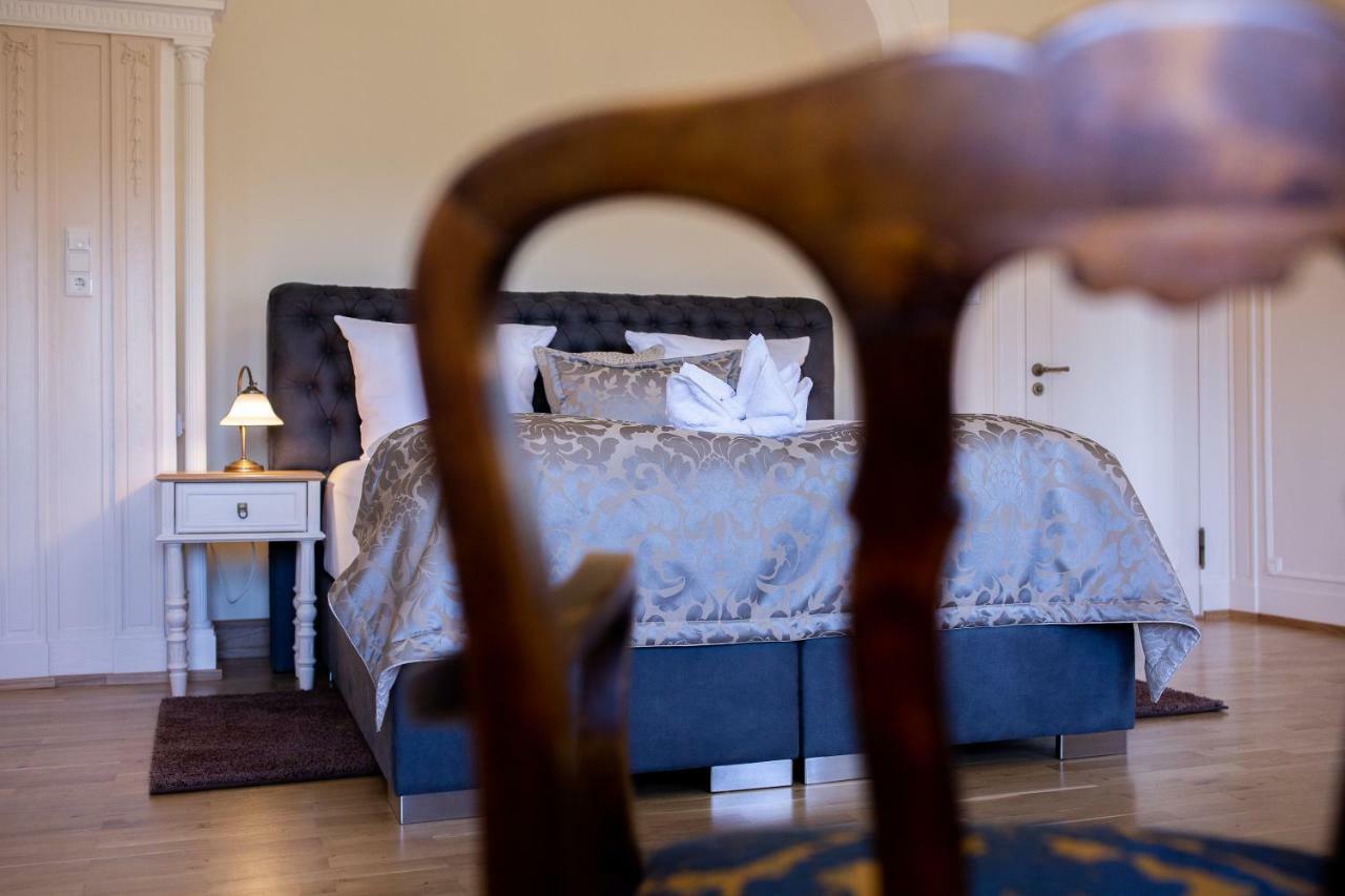 Hotel Villa Altenburg Pößneck 外观 照片