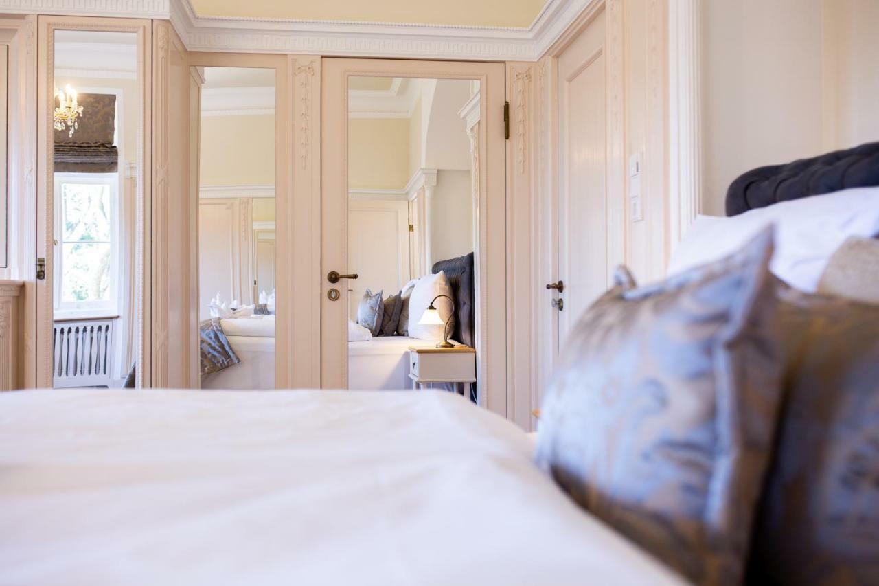 Hotel Villa Altenburg Pößneck 外观 照片