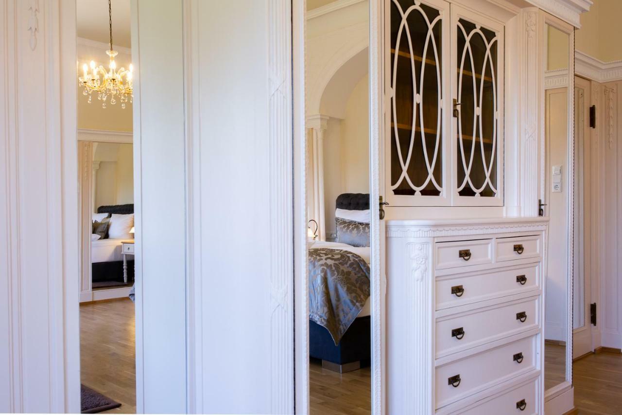 Hotel Villa Altenburg Pößneck 外观 照片