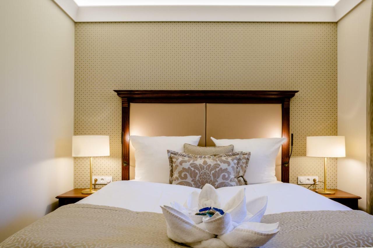 Hotel Villa Altenburg Pößneck 外观 照片